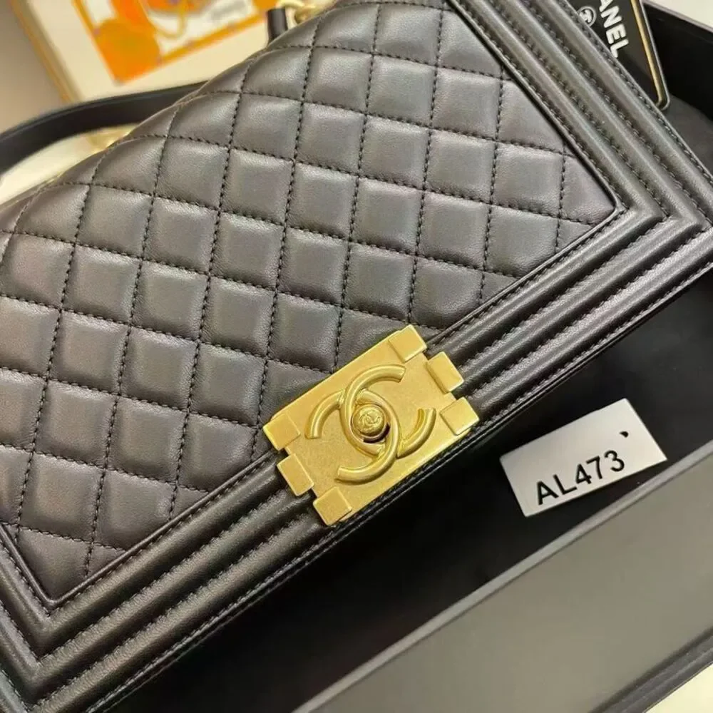 Chanel Women Pre-Loved Bag Very Good Condition